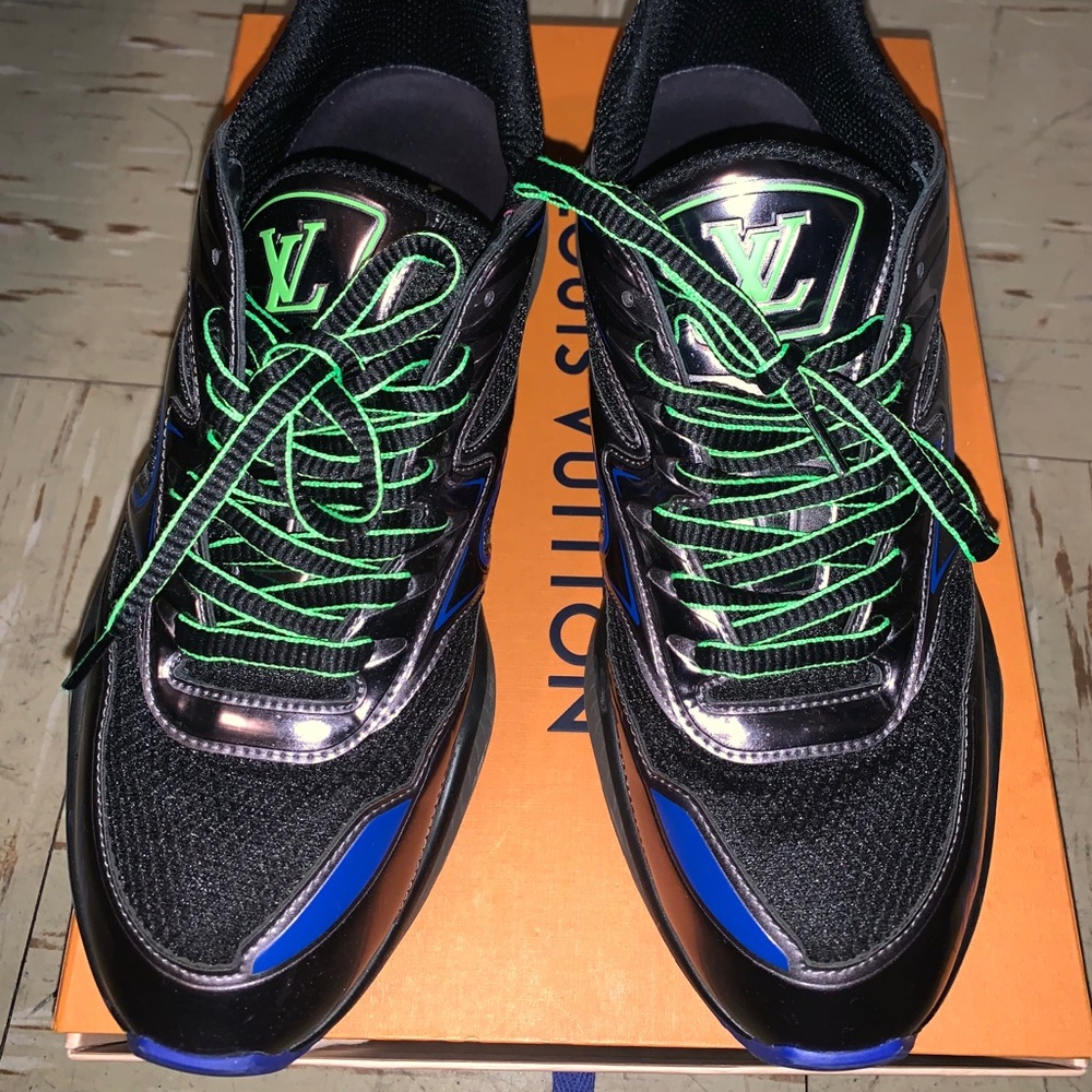 LV TRAIL SNEAKER SIZE: EURO CUT “9” FITS 10 1/2 US